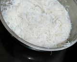 இன்ஸ்டண்ட் சேவை(இடியாப்பம்) ரெசிபி ஸ்டேப் 2 புகைப்படம்