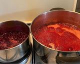 Une image de l'étape 2 de Confiture fraises et framboises.