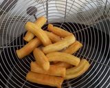 Foto langkah ke 6 dari resep Churros Saus Coklat.