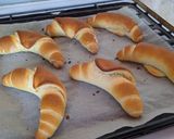 Házi kifli recept fázis 7 fotója