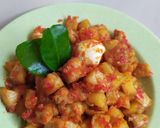 Foto langkah ke 4 dari resep Kentang Balado Telur Puyuh.