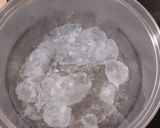 Foto del paso 1 de la receta: Espaguetis con cigalas frescas y salsa marinera
