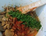 Gomba tarhonyával🍄‍🟫🧅🧄 recept fázis 3 fotója