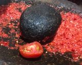 Foto langkah ke 2 dari resep Sambal ikan sarden kentang balado.