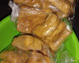 Foto langkah ke 1 dari resep Tahu Pong Isi aci.