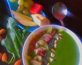 A picture of step 4 of Green smoothie bowl.