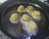 A picture of step 2 of Shahi Peas Potato Kofta.