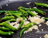 糯米椒炒嫩雞 - 簡易便當菜的食譜步驟3照片