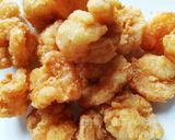 Foto langkah ke 6 dari resep 31. Udang Goreng Tepung, Awet Crispy no MSG.