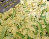 Foto del paso 1 de la receta: Cacerola de huevo con calabazas, cebolla y queso