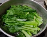 Foto langkah ke 2 dari resep Pakcoy ala Chinese Resto.