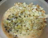 Foto del paso 5 de la receta: Tortilla de papas con cebolla y puerro sofrito y ensalada