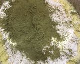 Foto langkah ke 3 dari resep Almond Matcha Brownies.