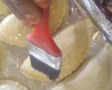 A picture of step 5 of Meat pie.