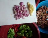 Foto langkah ke 1 dari resep Tumis Cumi Asin.