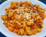 A picture of step 4 of Red Sauce Pasta.