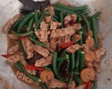 Foto langkah ke 4 dari resep Tumis kacang panjang tempe.