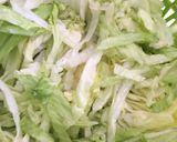 Foto del paso 1 de la receta: Ensalada de calabacita y tahini