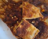 Foto langkah ke 7 dari resep Martabak Telur Kornet Kulit Lumpia Pedas.