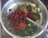 A picture of step 2 of Beans and spinach rice.