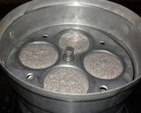 A picture of step 2 of Ragi Idli cum dahi bhalla.