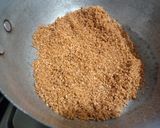 बाकरवडी (bakarvadi recipe in marathi) रेसिपी स्टेप 2 फोटो 
