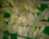 A picture of step 3 of Cabbage and noodle soup.