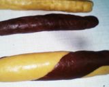 A picture of step 6 of Marble chocolate cookies.