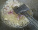 A picture of step 4 of Chicken momo soup.