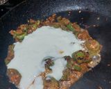 A picture of step 5 of Mirchi with dahi.