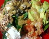 Foto del paso 2 de la receta: Ensalada de espinacas en salsa miel&mostaza