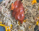 Foto del paso 2 de la receta: Sándwich de carne deshebrada con salsa tártara y calabazas - keto
