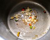 A picture of step 2 of Veg Chowmein.