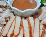 A picture of step 3 of Bún mắm nêm.