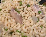 Hình bước làm 3 của món Nui soup thịt băm