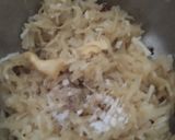 Foto langkah ke 3 dari resep Cheese Hash Browns.