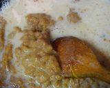 A picture of step 2 of Mango Sooji Halwa.