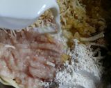Foto langkah ke 2 dari resep Stik Mie Ayam Keju.
