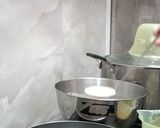 Foto langkah ke 8 dari resep Dadar Gulung Zebra Vla Milky Kurma.