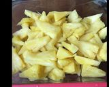 Une image de l'étape 2 de Salade d ananas à la vanille et au citron.
