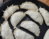 Foto del paso 5 de la receta: Empanadas de pollo jugosas