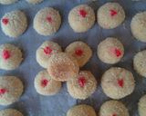 Foto langkah ke 3 dari resep Cookies Kelapa Biscuit Roma.