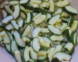 A picture of step 4 of Italian Beef Salad with a Thai Twist.