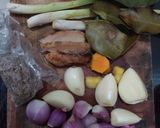 Foto langkah ke 1 dari resep Opor Ayam Kampung.