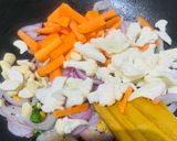 A picture of step 3 of Rice Sevai Upma.