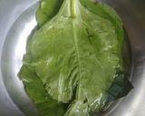 A picture of step 5 of Khichadi palak roll.