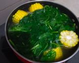 Foto langkah ke 4 dari resep Sayur Bening Bayam,Tahu,Jagung.