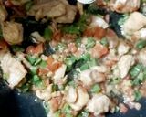 A picture of step 6 of Chicken chilli sauce.