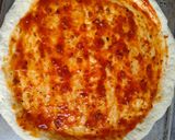Foto langkah ke 3 dari resep Pizza Dengan Adonan Dasar Roti Tanpa Ulen.