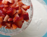 Foto del paso 7 de la receta: Cheesecake de frutilla y coco